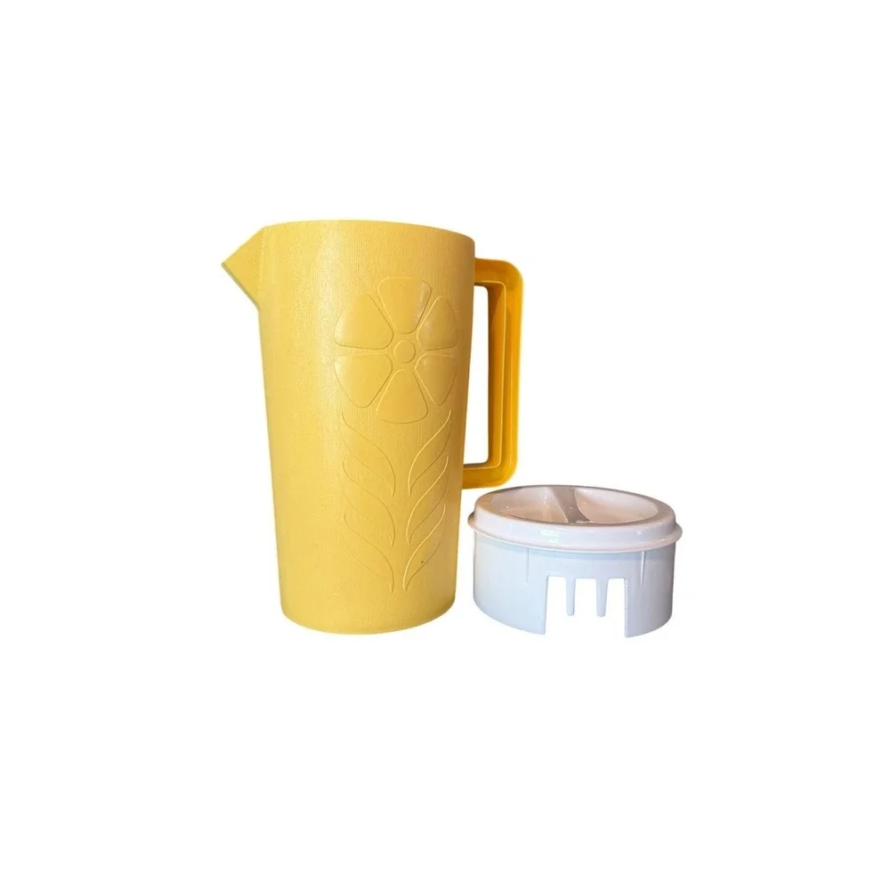 Sterilite Pitcher Unisex Vintage Yellow Plastic Floral Beverage Server No. 441